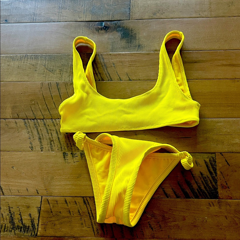 White Fox Yellow Ribbed Bikini - S